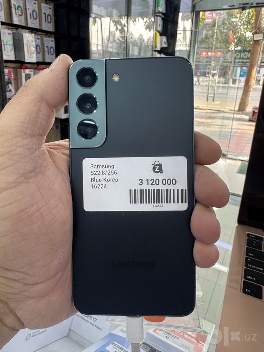 Samsung S22 8/256 blue Sotiladi