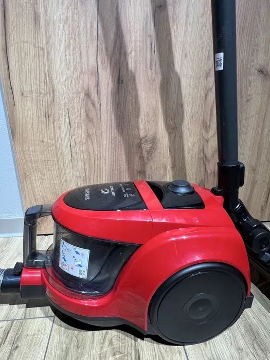 Samsung Airtrack 1600w пылесос