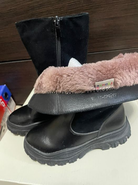Зимние сапожки для девочки продам сапожки