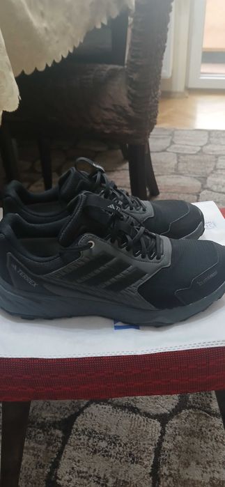 Мъжки оригинални водоустойчиви маратонки 44номер