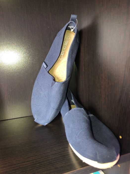 Canvas slip-on, marimea 40