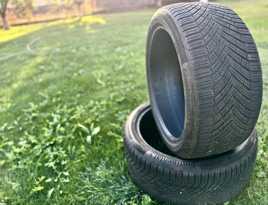 Continental 245/40/19 DOT 2024