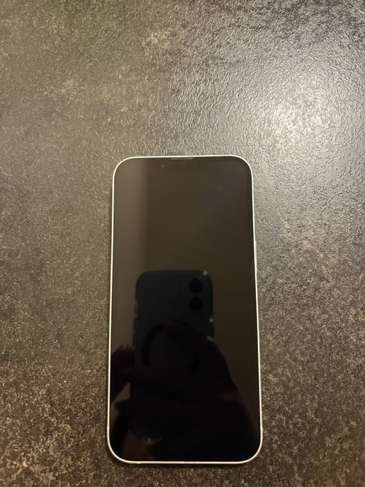 iPhone 13 – 128 GB