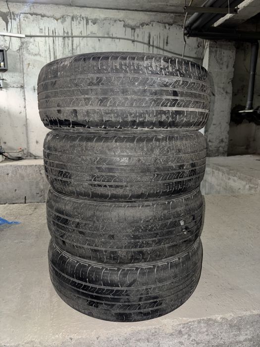 Шины Roadstone R16