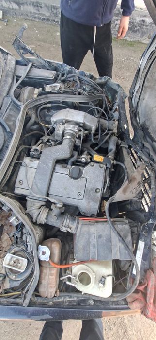 Мотор Мерседес 124 плита111