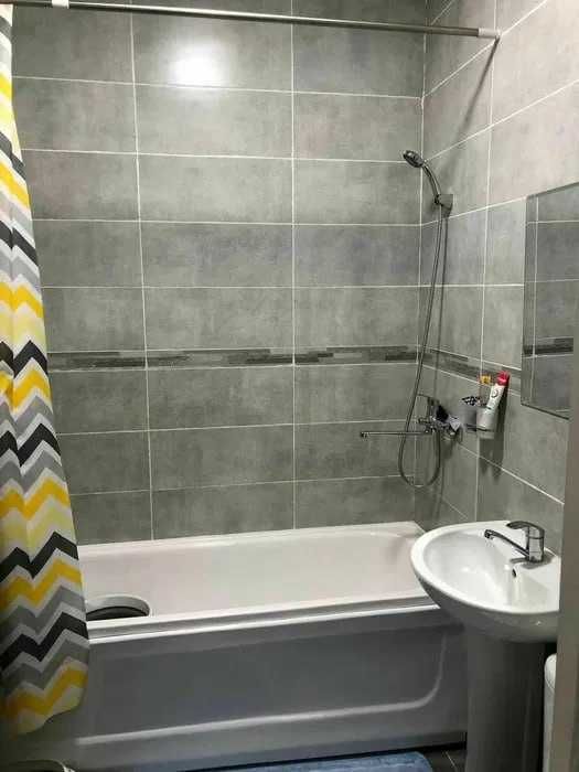 ЖК Ассалом Хаво 2 комнатная 40м2 Кадышева базар , метро Алмас