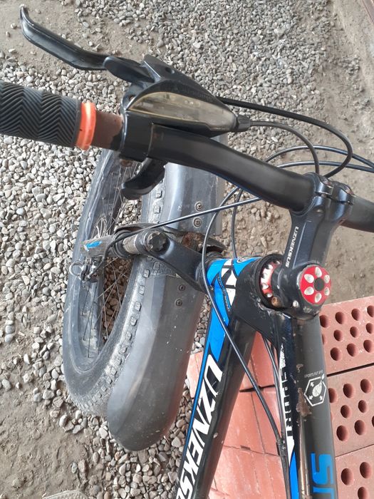 Velosiped sport 550 ming som kami bor