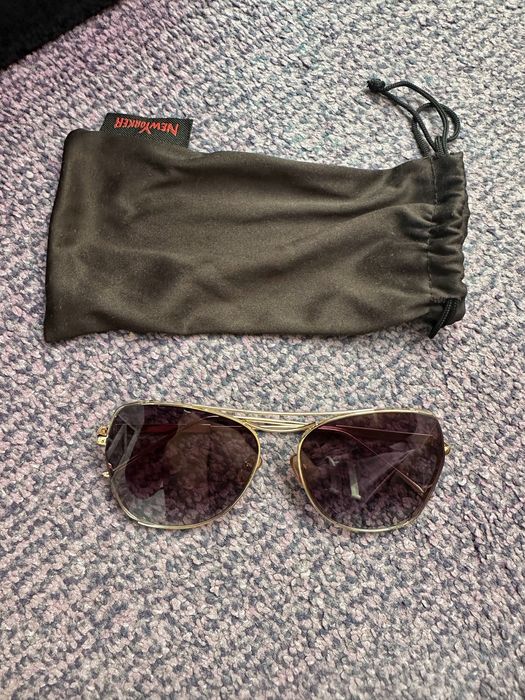 Слънчеви очила с подарък калъф