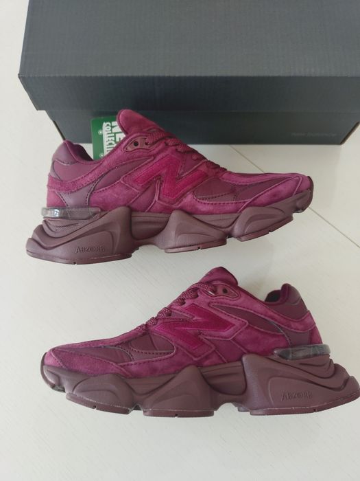 New Balance 9060 Satin Burgundy
