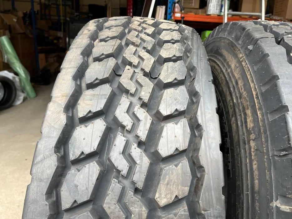 Anvelope noi 445/95R25 BKT indice mare de greutate macara 14.00-25