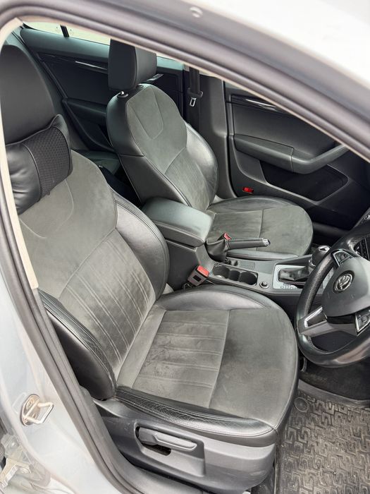 Scaune alcantara interior piele skoda octavia 3 facelift 2020