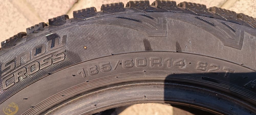 Продам зимние шины