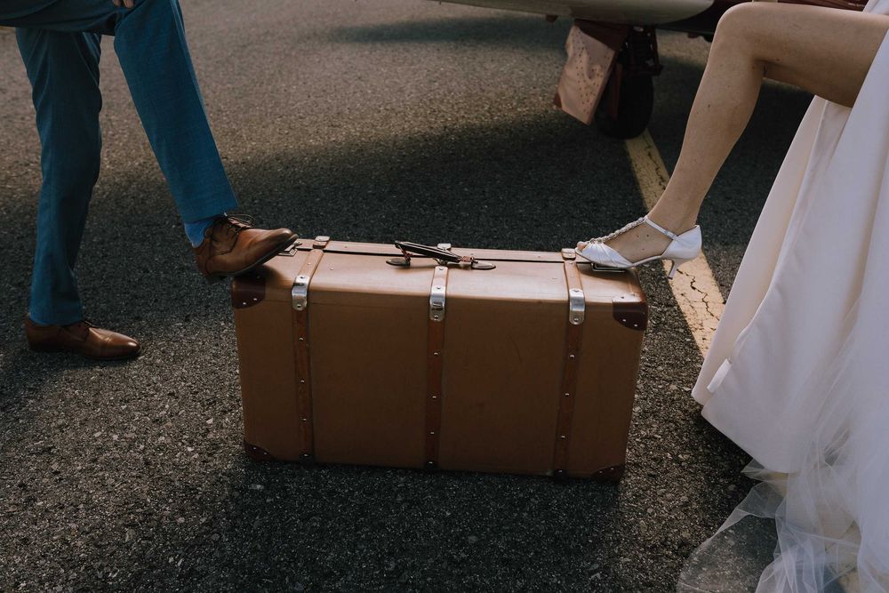 Булчински обувки на ток от сатен, размер 37 (бели сватбени сандали)