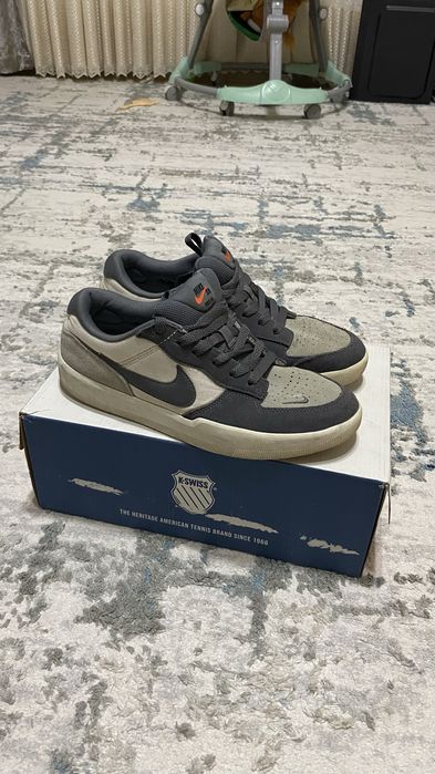 Nike, продается оригинальные кроссы Nike SB dunk, размер US7, EU 40.