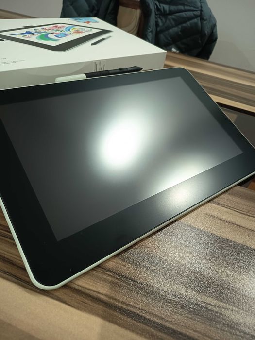 Графичен таблет Wacom One 13