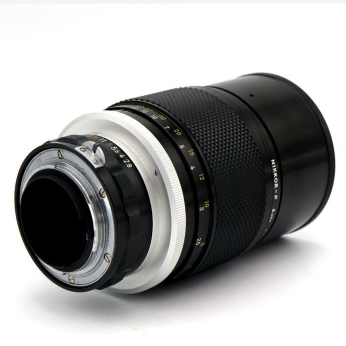obiectiv Nikon Nikkor - P 180mm f 2.8 Non AI