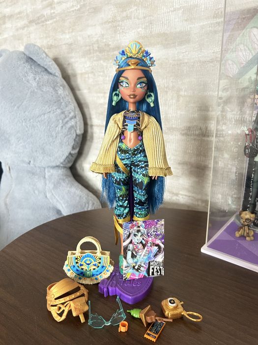 Продаю монстер хай Клео монстер фест г3