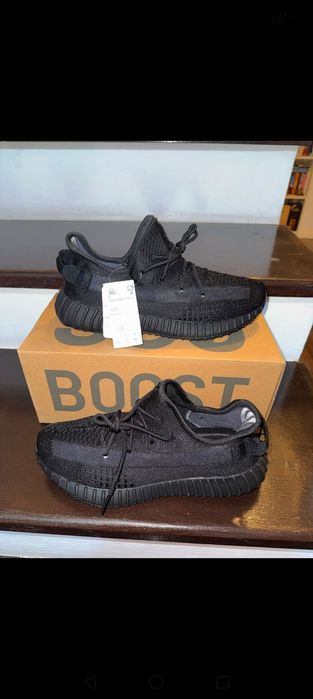 Adidasi yeezy 350 bost