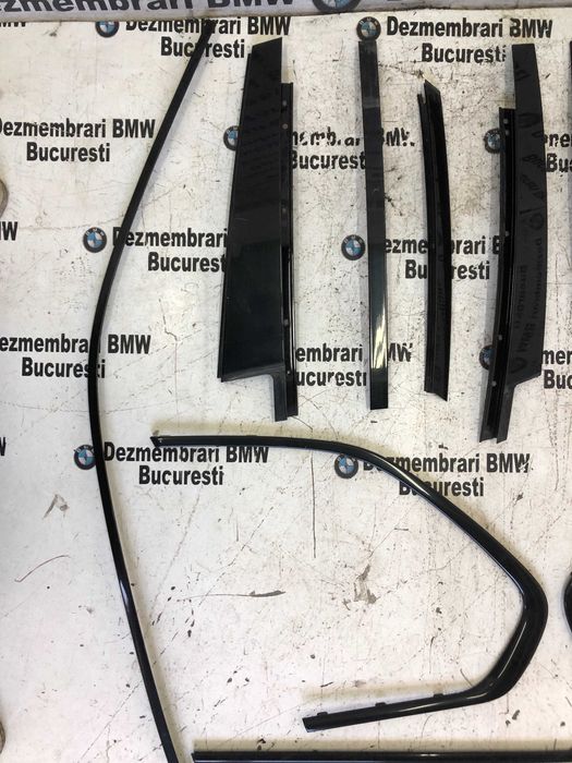 Ornamente trimuri usi shadow line negru lucios BMW X5 E70