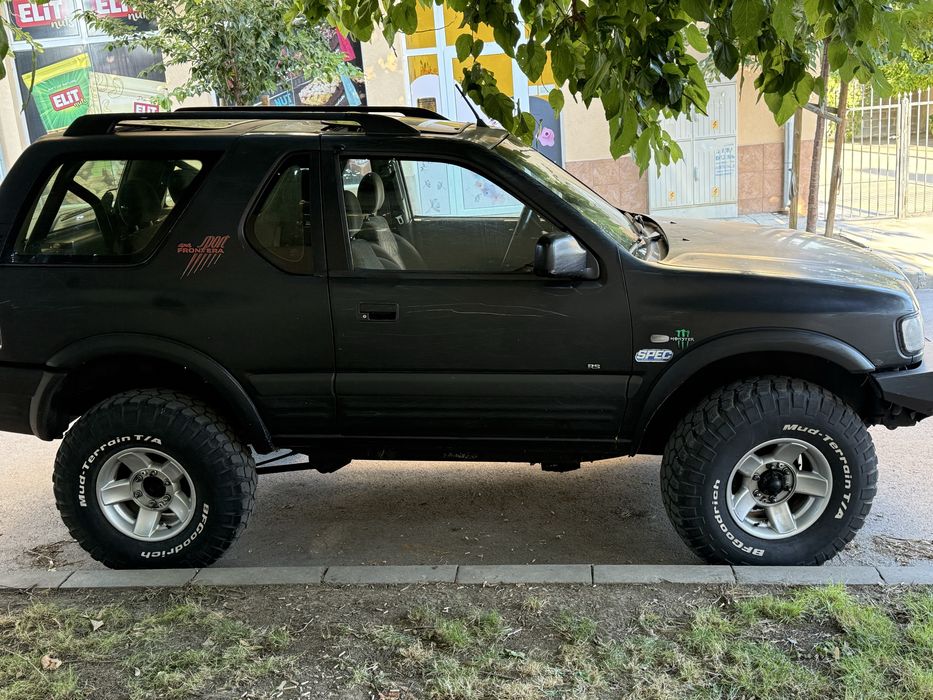 Джанти с гуми opel frontera 33x10.50R15