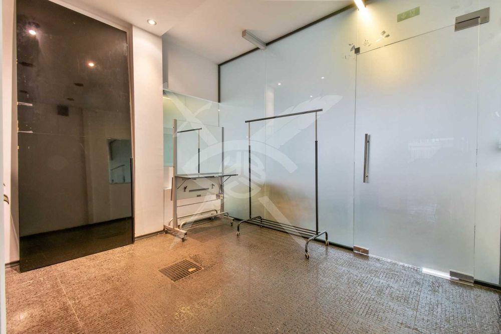 Дава се под наем Офис в София, Иван Вазов - 270 кв.м за 697232.73 € - Снимка #11