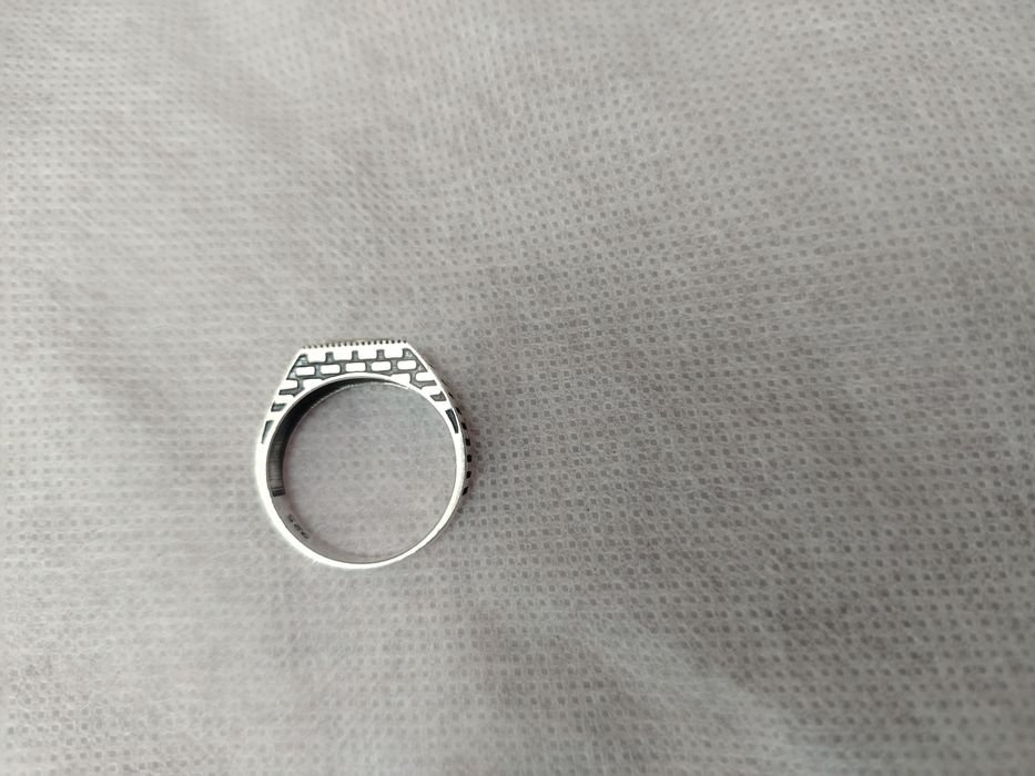 Bejirim uzuk sotiladi kuyovlaniki