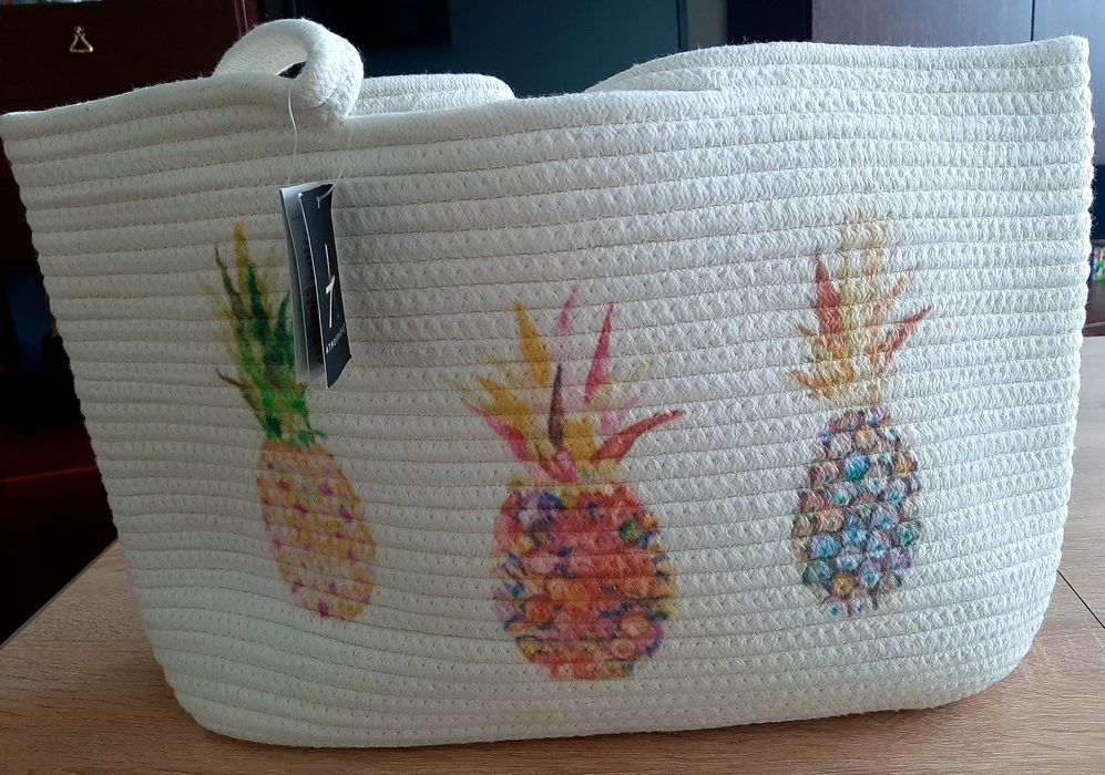 Козметочна кутия с капак идървена кутия  за бижута,козметика и други а