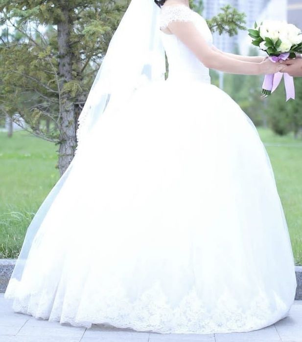 Свадебное платье