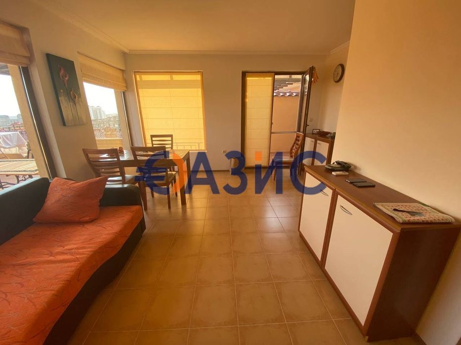 Продава се Двустаен апартамент в Свети Влас - 115 кв.м за 537 €/кв.м - Снимка #6