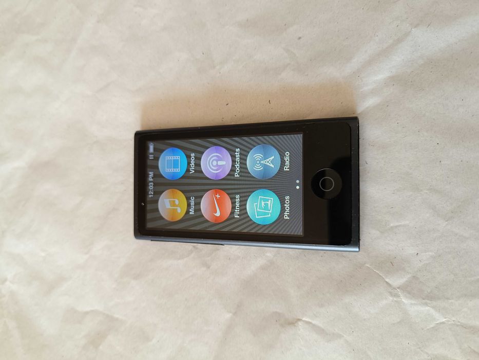 Apple iPod Nano 7 поколение