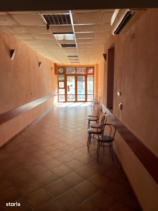 Casă, spațiu Calea Unirii