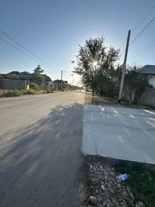 ПРОДАЕТСЯ участок с времянкой