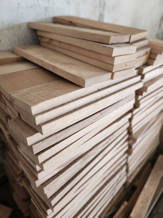 Frize pentru parchet nefinisat fag aburit, uscat, 60x15x2.3 cm