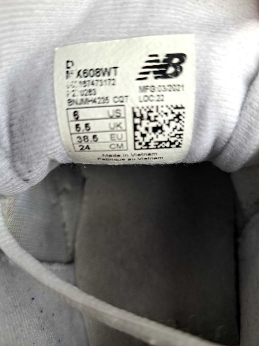 Adidași damă New Balance mărimea 38.5