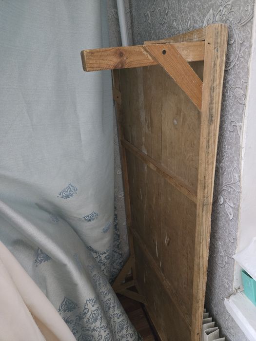 Стол сатылады жер стол