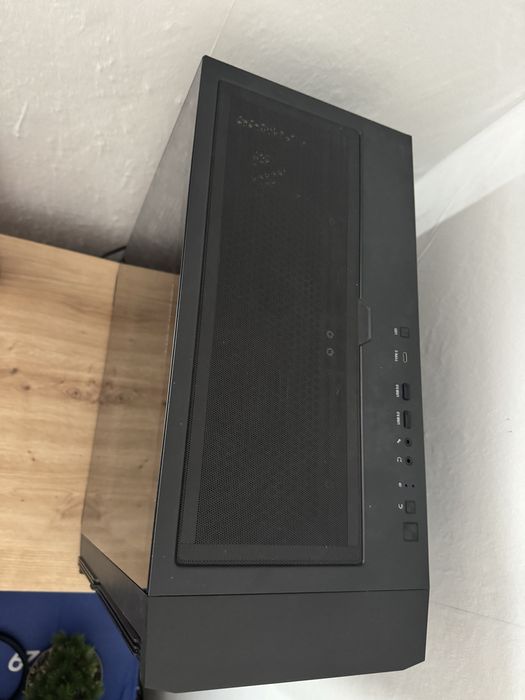 Компютърна кутия Zalman Z10