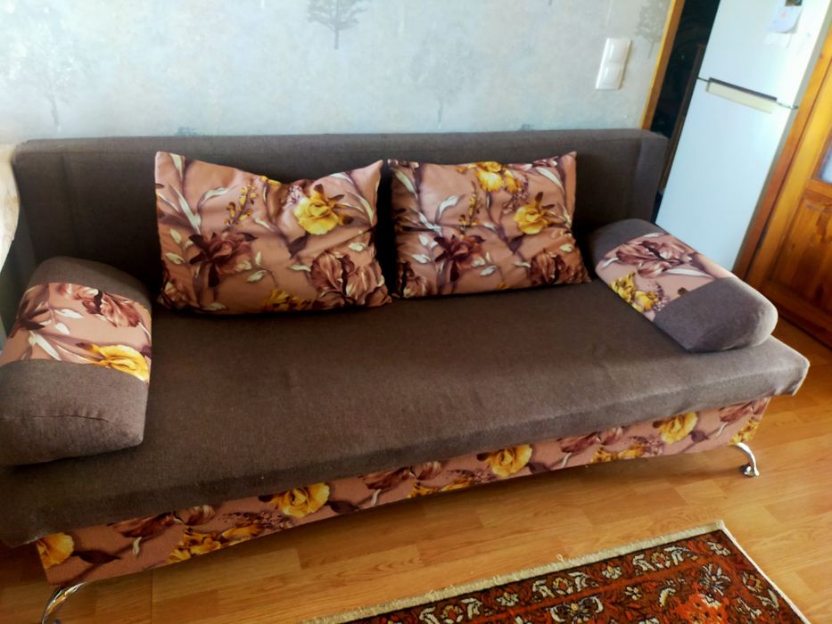 Продам диван раскладной