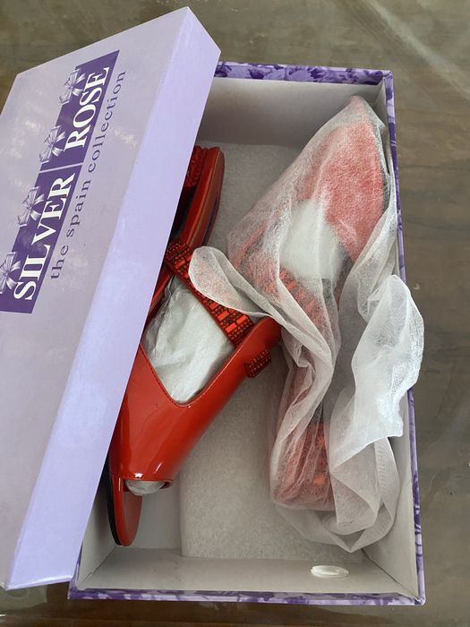 Обувь женская новое