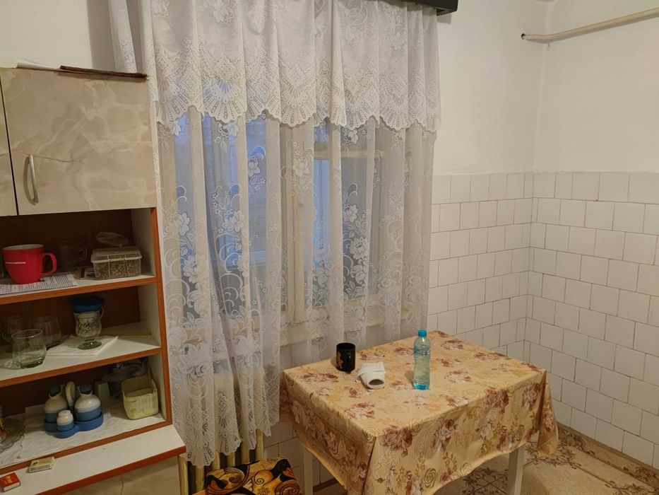 Apartament 3 camere / Etajul 2 / Zona Industriala / Tecuci