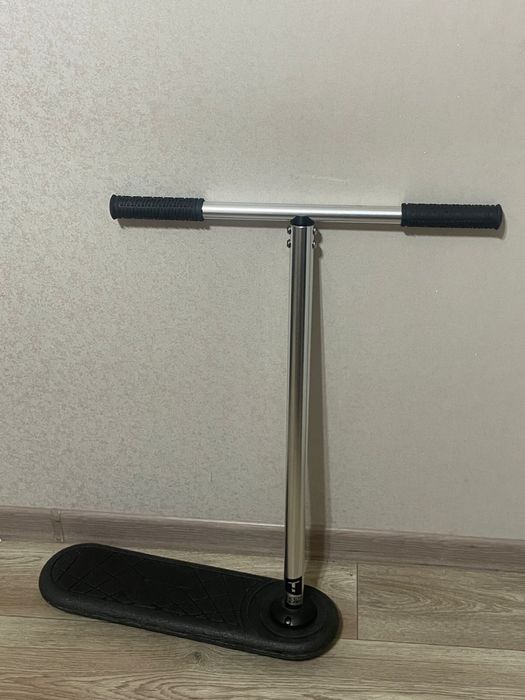 Индо скут Tech Team батутный самокат