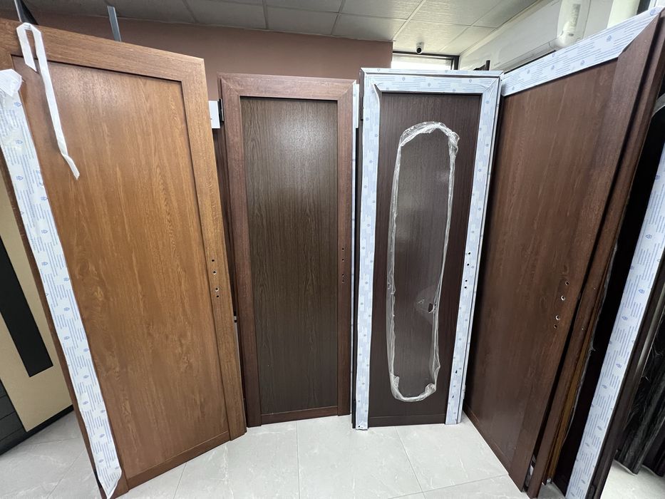 Pvc врата за баня с панел водоустойчива налични