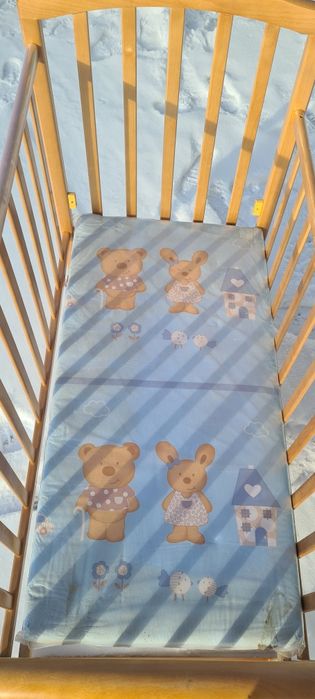 Кроватка детская