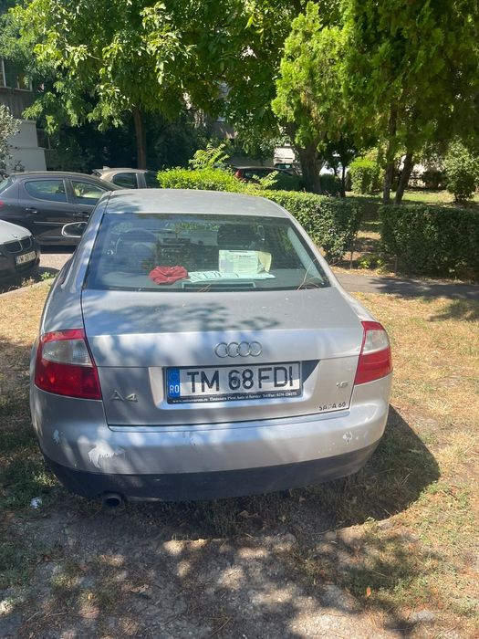 Audi A4 1.6 TDI dezmembrari