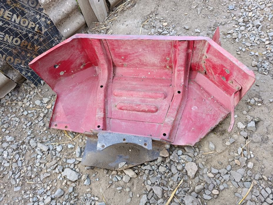 Vând Aripi tractor complete cu stopuri
