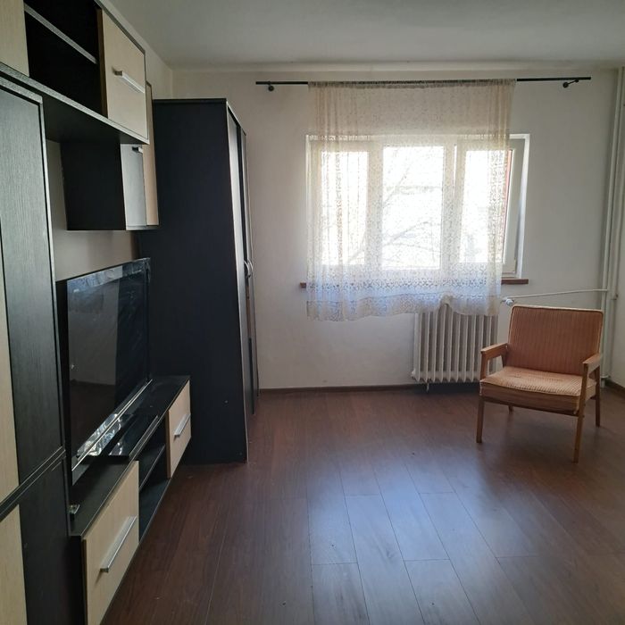Apartament de închiriat