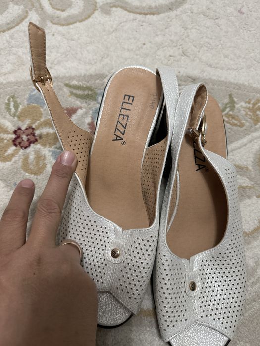 Женская обувь