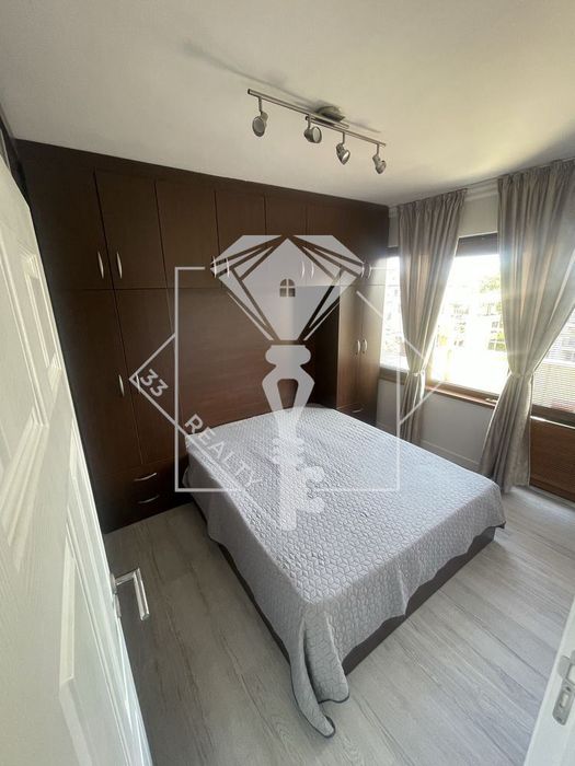 Продава се Тристаен апартамент в Пловдив, Кючук Париж - 101 кв.м за 2377 €/кв.м - Снимка #6