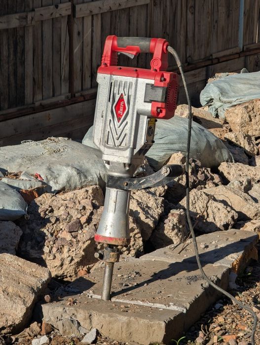 Отбойный молоток в аренду прокат