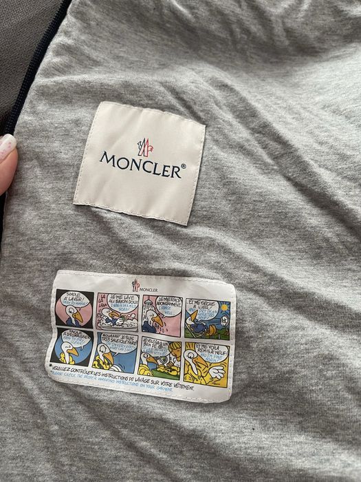 Бебешко зимно чувалче Moncler