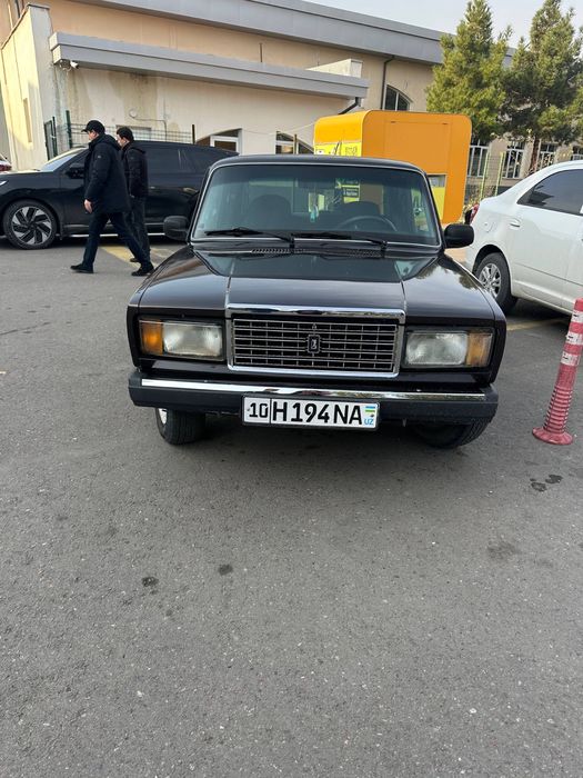 Лада        2107